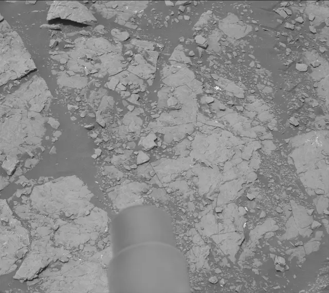 Sol 2338: Mast Camera (Mastcam)