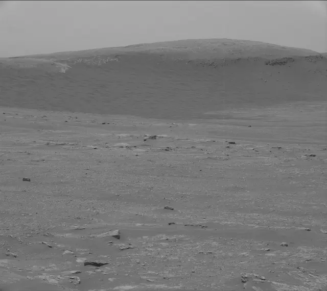 Sol 2338: Mast Camera (Mastcam)