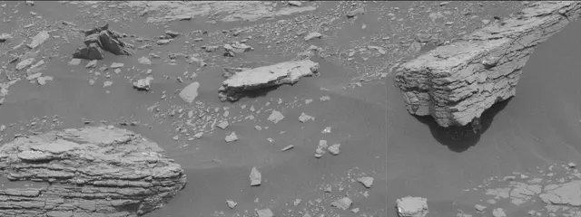 Sol 2339: Mast Camera (Mastcam)