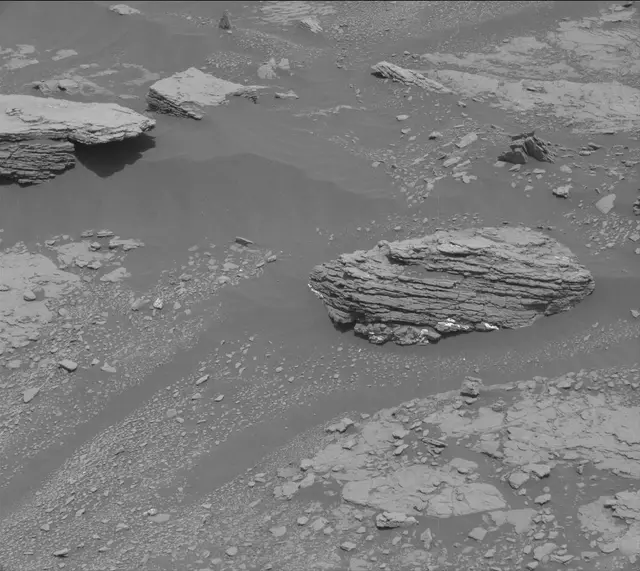 Sol 2339: Mast Camera (Mastcam)