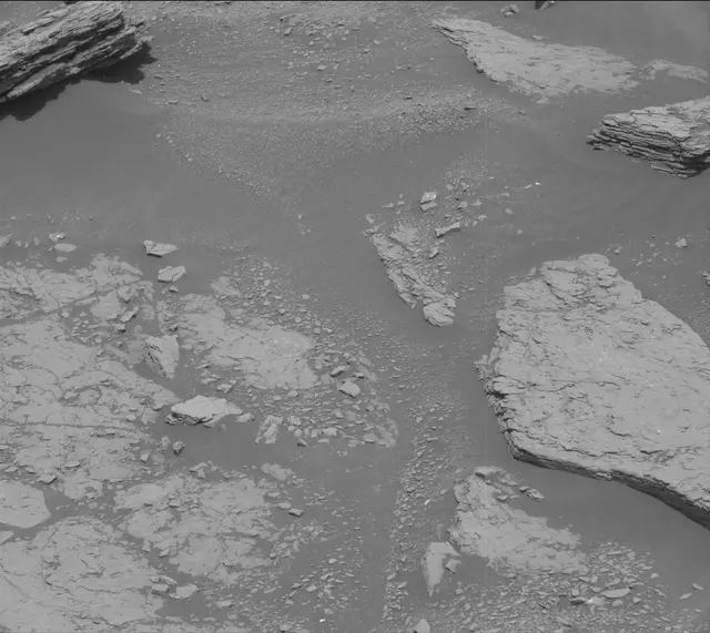 Sol 2339: Mast Camera (Mastcam)