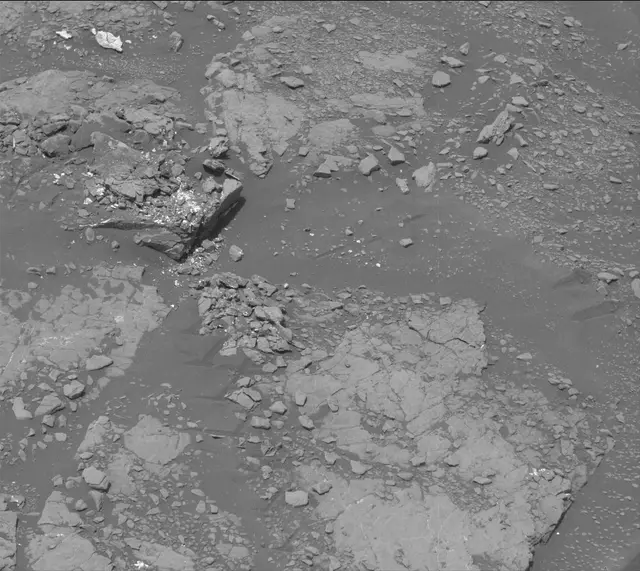 Sol 2339: Mast Camera (Mastcam)