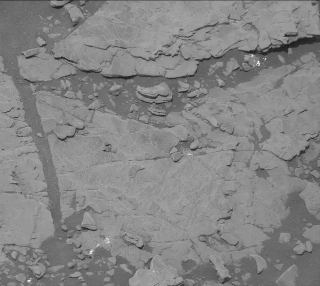 Sol 2339: Mast Camera (Mastcam)