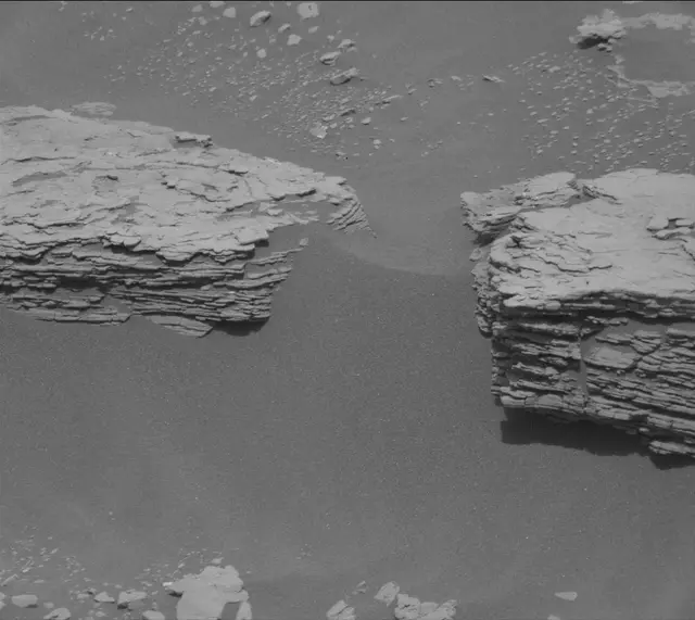 Sol 2339: Mast Camera (Mastcam)