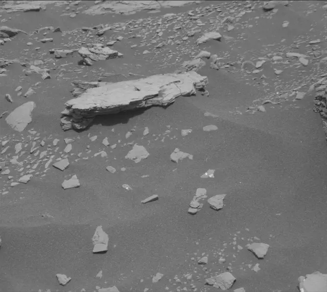 Sol 2339: Mast Camera (Mastcam)