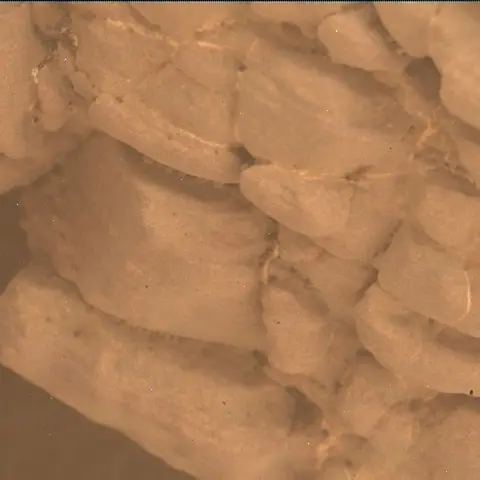 Sol 2339: Mars Hand Lens Imager (MAHLI)