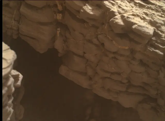 Sol 2339: Mars Hand Lens Imager (MAHLI)