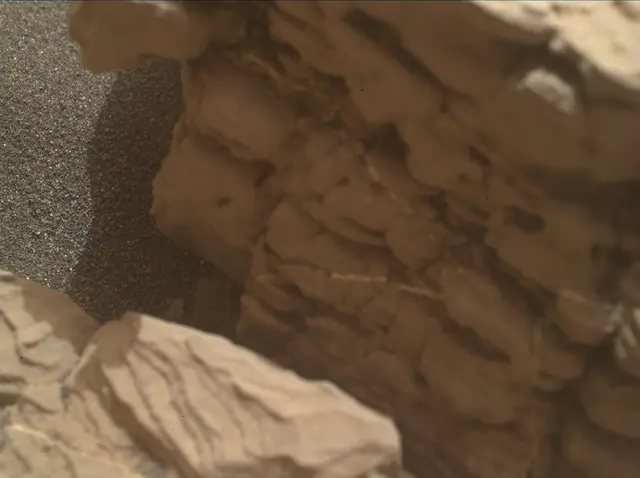 Sol 2339: Mars Hand Lens Imager (MAHLI)