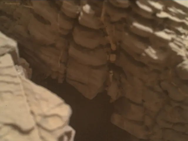 Sol 2339: Mars Hand Lens Imager (MAHLI)