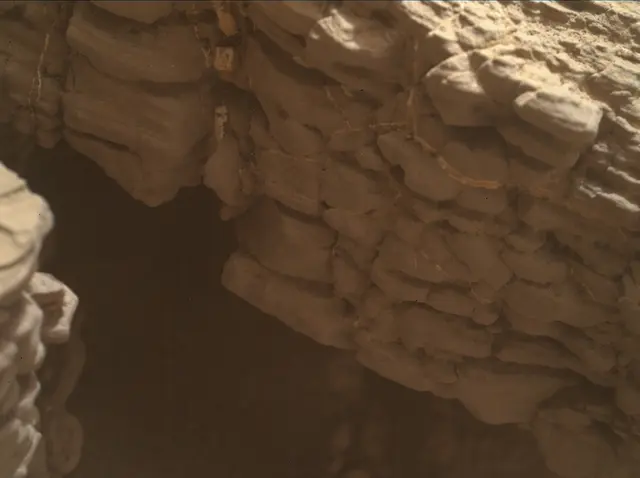 Sol 2339: Mars Hand Lens Imager (MAHLI)