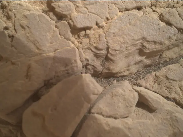 Sol 2339: Mars Hand Lens Imager (MAHLI)