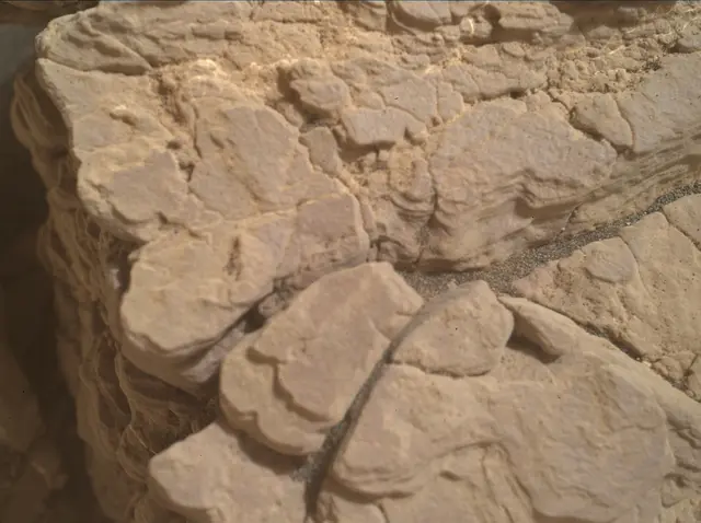 Sol 2339: Mars Hand Lens Imager (MAHLI)