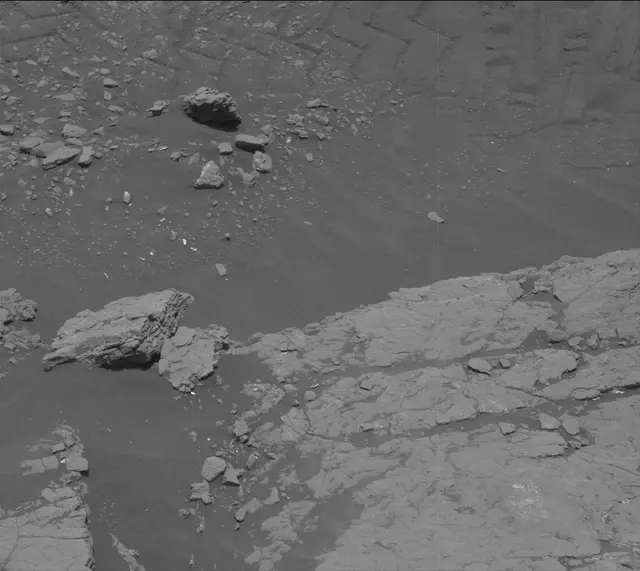 Sol 2347: Mast Camera (Mastcam)