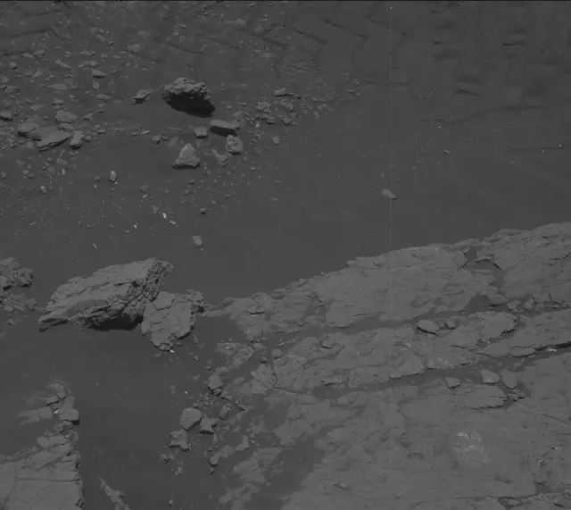 Sol 2347: Mast Camera (Mastcam)