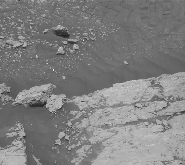 Sol 2347: Mast Camera (Mastcam)