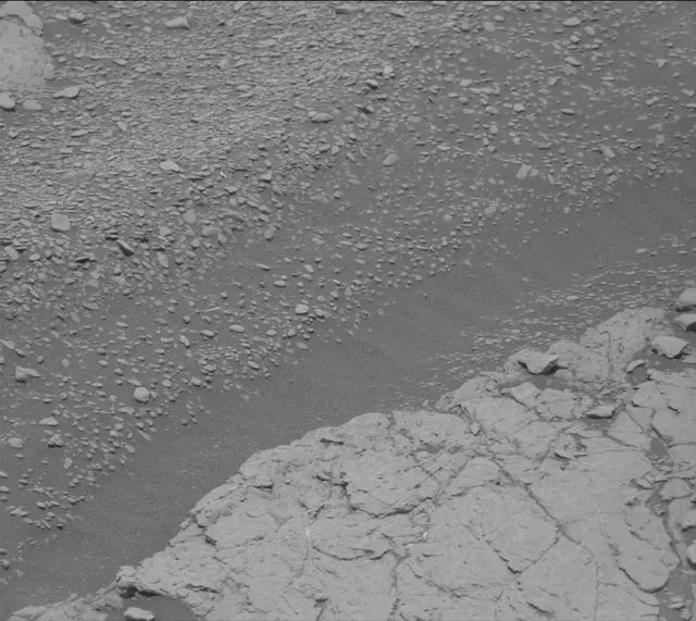 Sol 2348: Mast Camera (Mastcam)