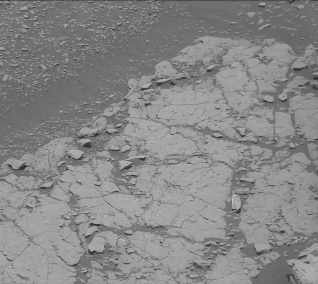 Sol 2348: Mast Camera (Mastcam)