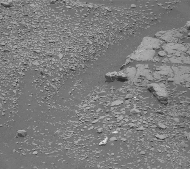 Sol 2348: Mast Camera (Mastcam)