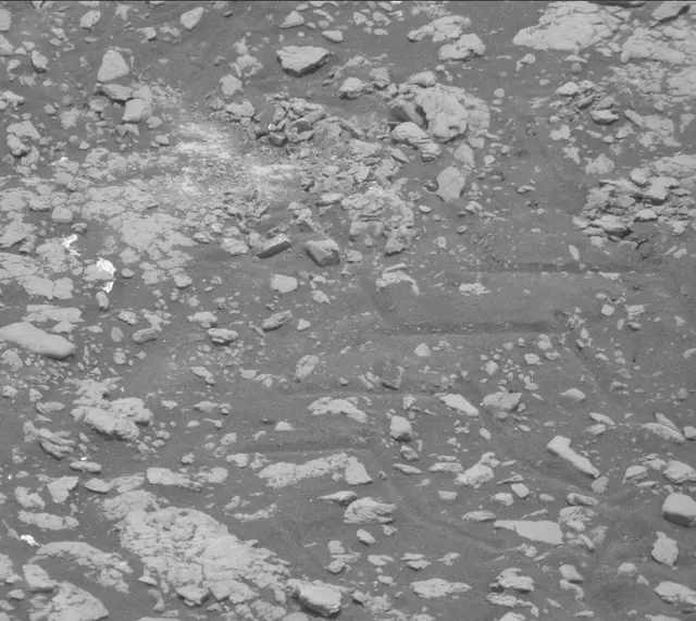 Sol 2349: Mast Camera (Mastcam)