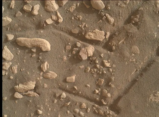 Sol 2349: Mars Hand Lens Imager (MAHLI)