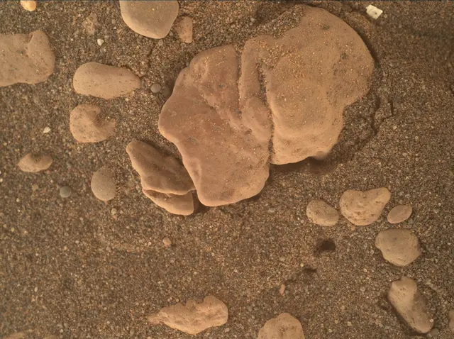 Sol 2350: Mars Hand Lens Imager (MAHLI)