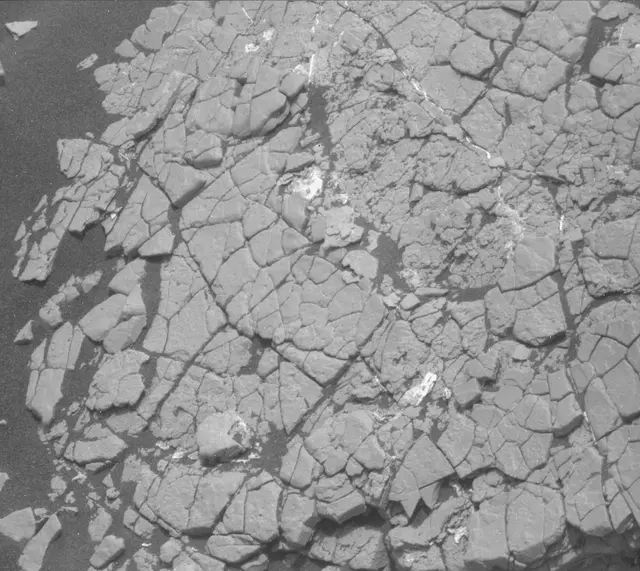 Sol 2351: Mast Camera (Mastcam)