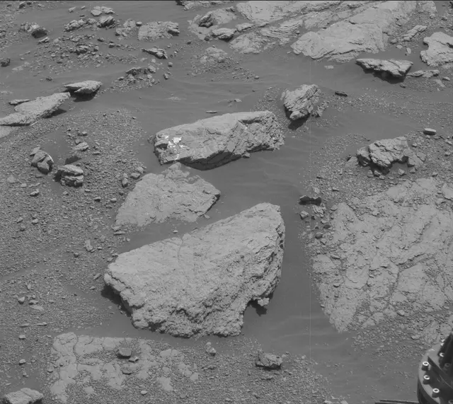 Sol 2352: Mast Camera (Mastcam)
