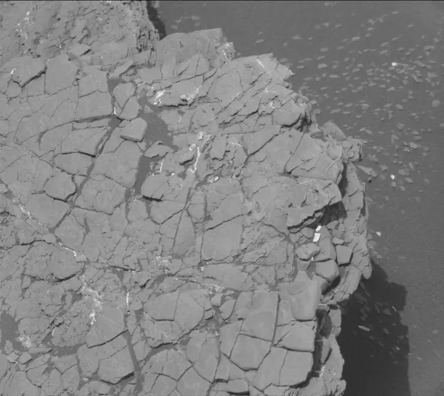 Sol 2352: Mast Camera (Mastcam)