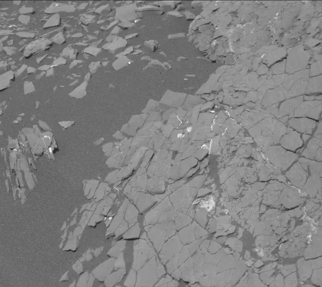 Sol 2352: Mast Camera (Mastcam)
