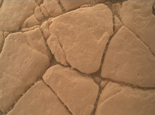 Sol 2352: Mars Hand Lens Imager (MAHLI)