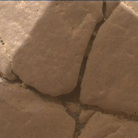 Sol 2352: Mars Hand Lens Imager (MAHLI)