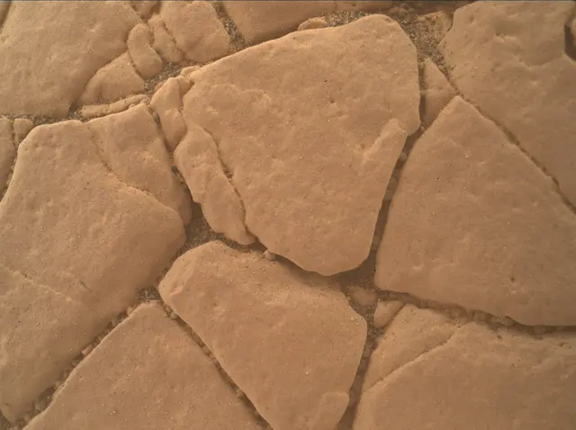 Sol 2352: Mars Hand Lens Imager (MAHLI)