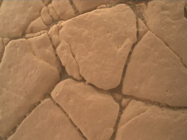 Sol 2352: Mars Hand Lens Imager (MAHLI)