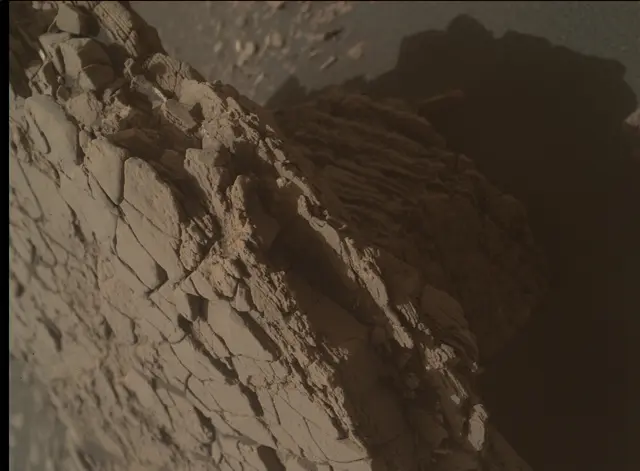 Sol 2352: Mars Hand Lens Imager (MAHLI)