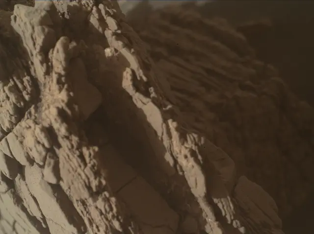 Sol 2352: Mars Hand Lens Imager (MAHLI)