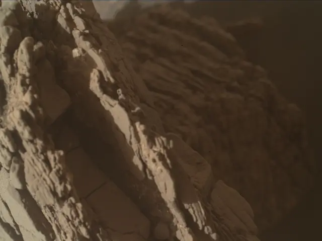 Sol 2352: Mars Hand Lens Imager (MAHLI)