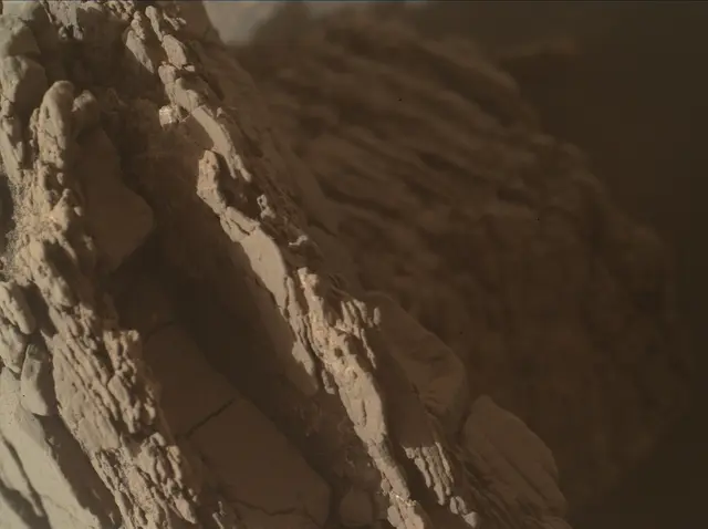 Sol 2352: Mars Hand Lens Imager (MAHLI)