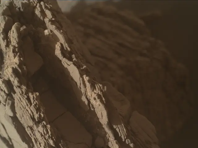 Sol 2352: Mars Hand Lens Imager (MAHLI)