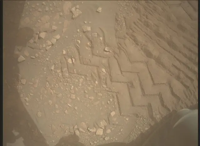 Sol 2352: Mars Descent Imager (MARDI)