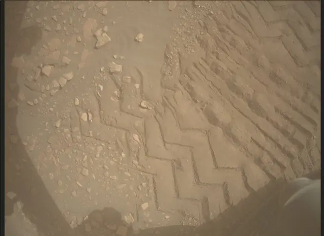 Sol 2352: Mars Descent Imager (MARDI)