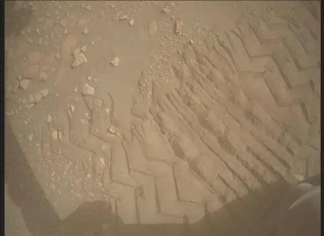 Sol 2352: Mars Descent Imager (MARDI)