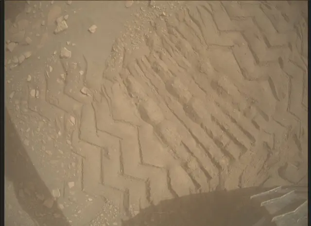Sol 2352: Mars Descent Imager (MARDI)