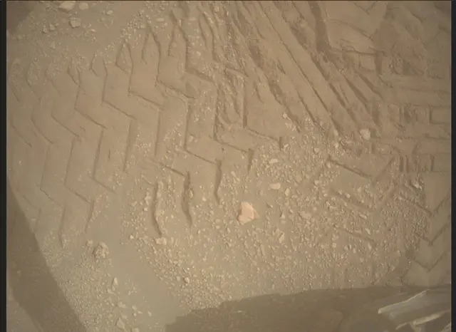 Sol 2352: Mars Descent Imager (MARDI)