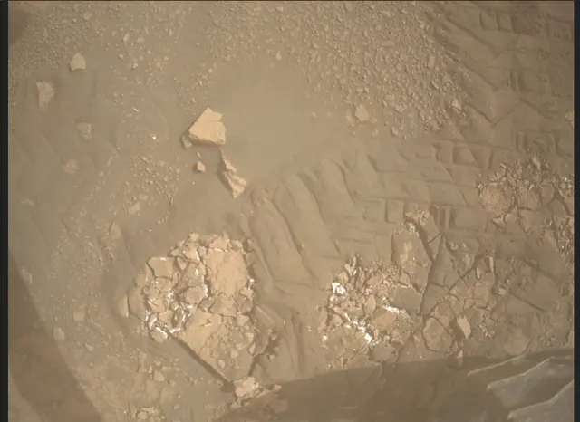 Sol 2352: Mars Descent Imager (MARDI)