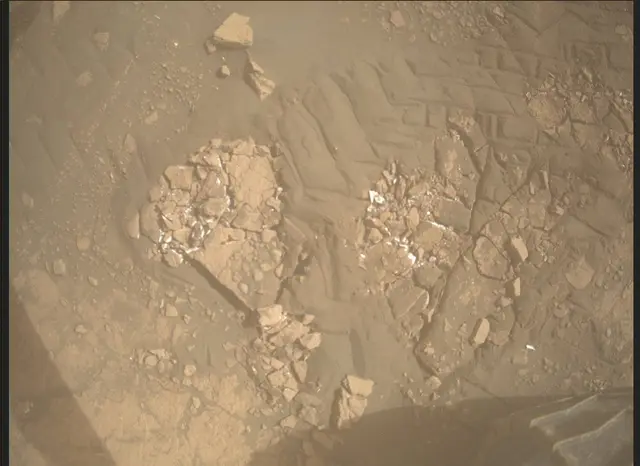 Sol 2352: Mars Descent Imager (MARDI)