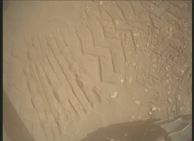 Sol 2352: Mars Descent Imager (MARDI)
