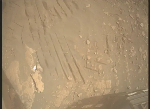 Sol 2352: Mars Descent Imager (MARDI)