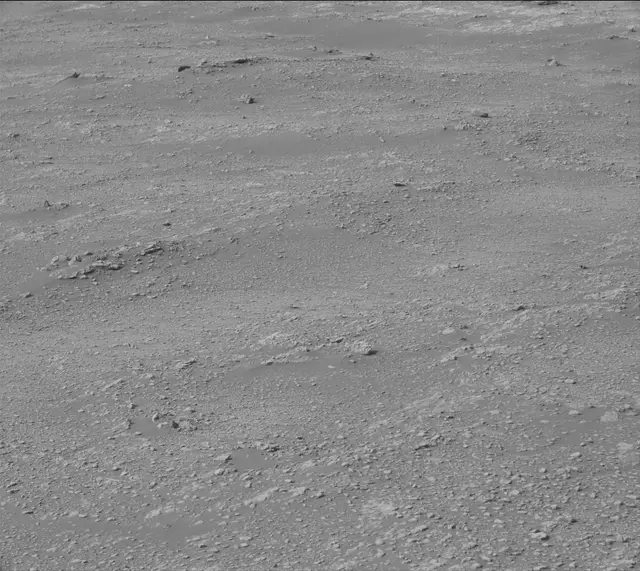 Sol 2353: Mast Camera (Mastcam)