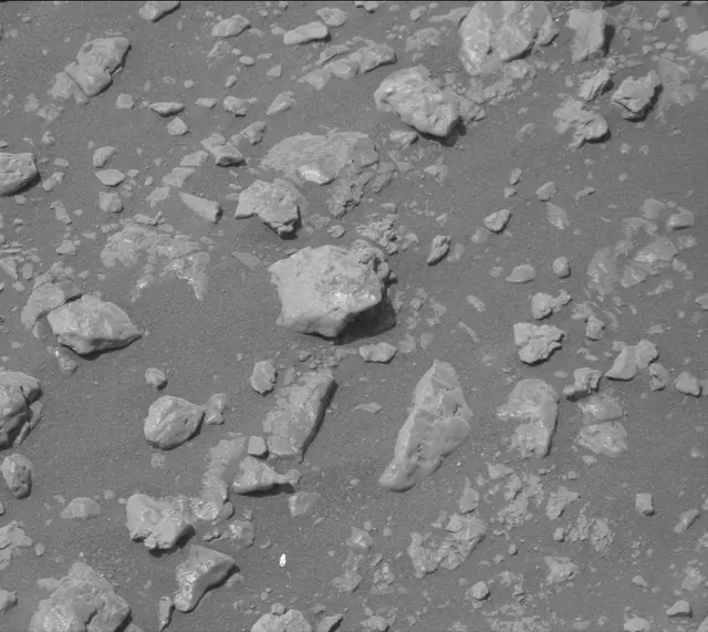 Sol 2354: Mast Camera (Mastcam)