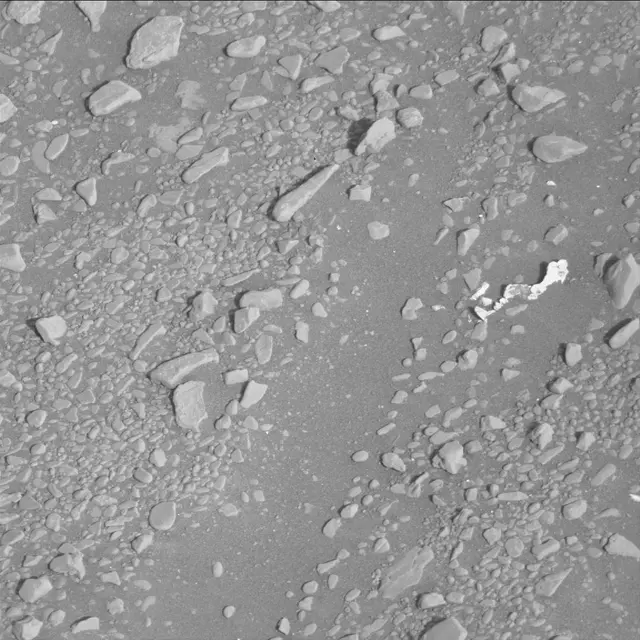 Sol 2354: Mast Camera (Mastcam)